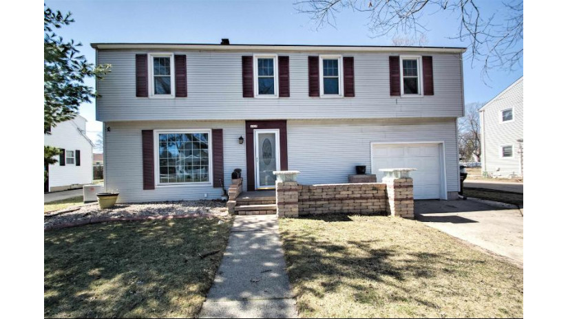 1929 N Division Street Appleton, WI 54911 by Score Realty Group, Llc $274,900