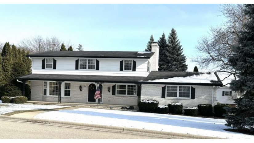 3137 Ravine Way Allouez, WI 54301 by Design Realty - OFF-D: 920-819-2158 $389,900