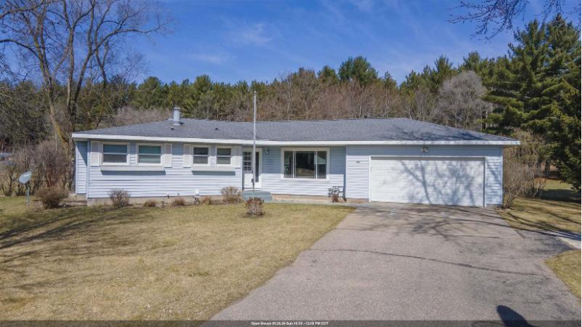 722 E East Road Plainfield, WI 54966 by First Weber, Inc. $279,900