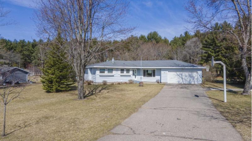 722 E East Road Plainfield, WI 54966 by First Weber, Inc. $279,900