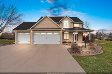 1560 Silver Maple Drive, De Pere, WI 54115