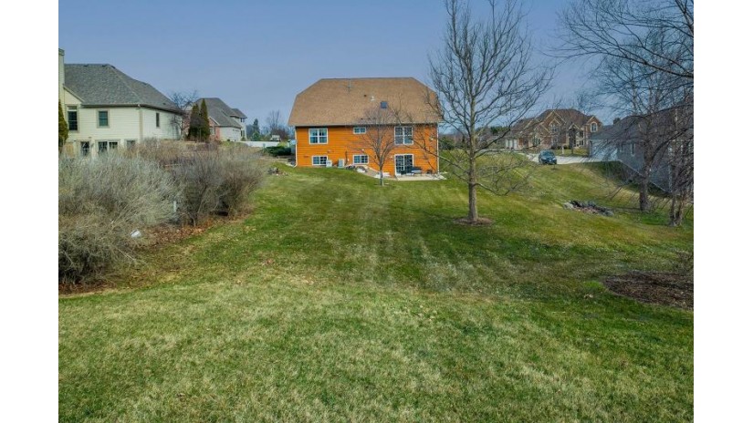 2075 Lower Ridge Road Port Washington, WI 53074 by NextHome Select Realty $529,900