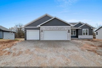 1058 Crescent Hill, Howard, WI 54313