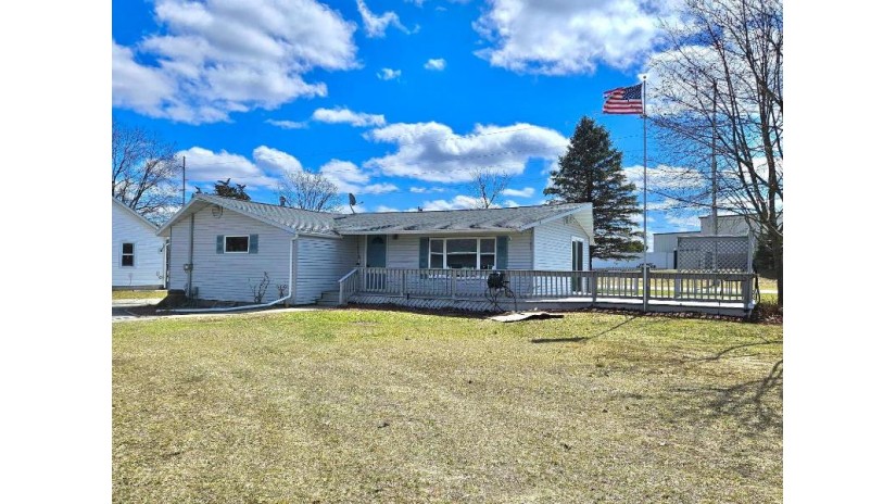 223 E Chicago Road Wautoma, WI 54982 by First Weber, Inc. $209,980