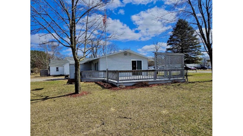 223 E Chicago Road Wautoma, WI 54982 by First Weber, Inc. $209,980