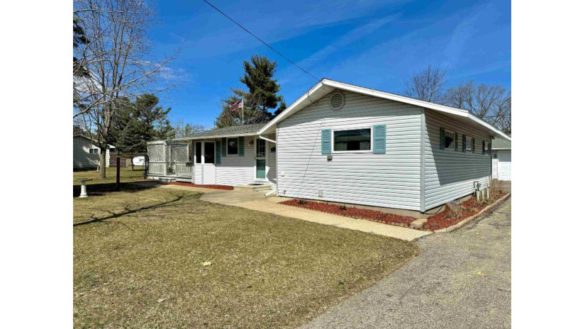 223 E Chicago Road Wautoma, WI 54982 by First Weber, Inc. $209,980