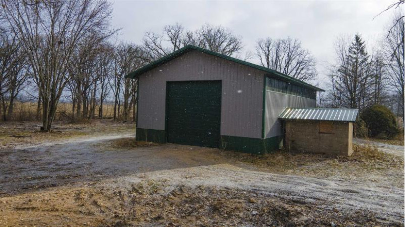 W10364 Hwy 73 Oasis, WI 54966 by First Weber, Inc. $164,900