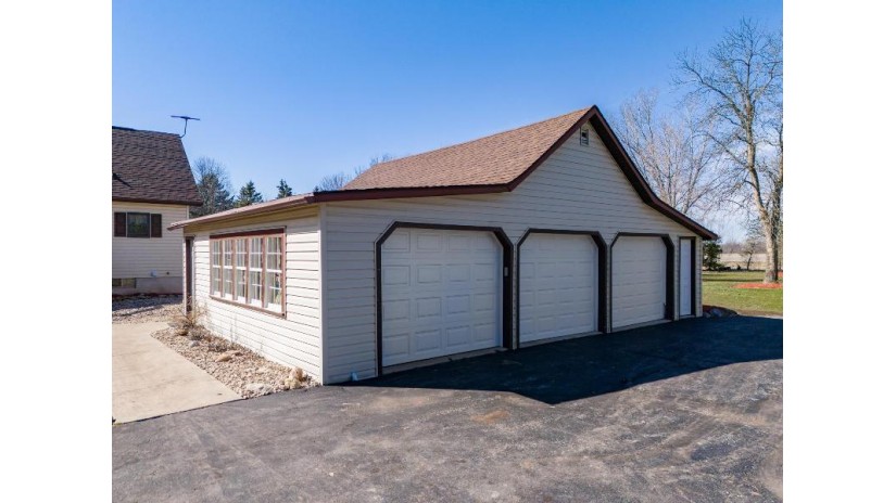 W3908 Adolph Road Black Creek, WI 54106 by Realty One Group Haven - OFF-D: 920-585-1148 $449,900