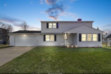 304 David Drive, Green Bay, WI 54311