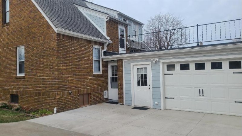 716 Sterling Avenue Oshkosh, WI 54901 by Resource One Realty, Llc - OFF-D: 920-425-8866 $274,900