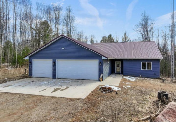 14533 Joseph Lane, Mountain, WI 54149-9499