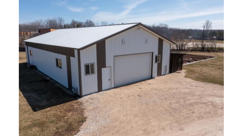 4909 S Hwy 45 Black Wolf, WI 54902 by Berkshire Hathaway Hs Fox Cities Realty - OFF-D: 920-915-9224 $980,000