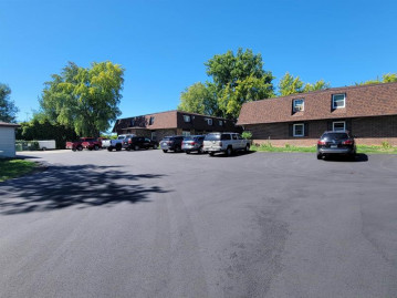 2130 Elmview Drive F, Ashwaubenon, WI 54304-4573