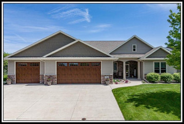 4140 N Prairie Rose Lane, Grand Chute, WI 54913-6508