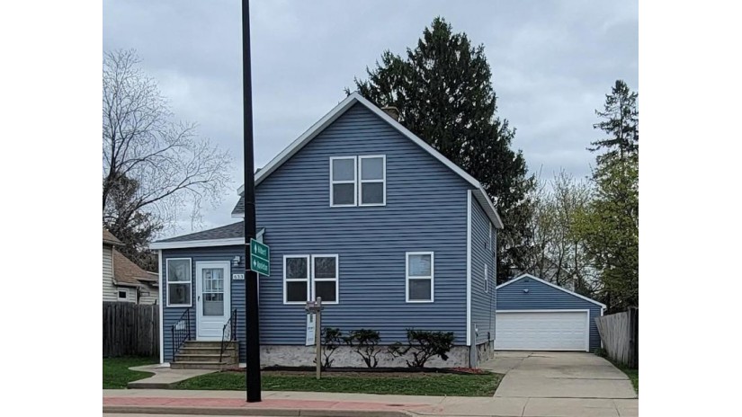 633 3rd Street Menasha, WI 54952 by Century 21 Ace Realty - Office: 920-739-2121 $248,900