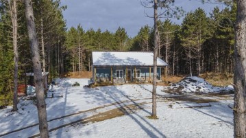 W6216 Cypress Drive, Marion, WI 54960