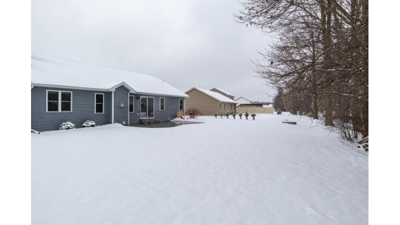 3346 E Lourdes Drive Appleton, WI 54915 by Assist 2 Sell $465,000