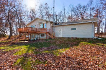 N418 16th Drive, Dakota, WI 54982