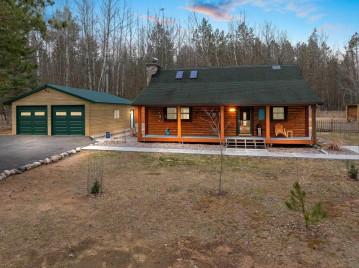 N12677 Fox Lake Road, Silver Cliff, WI 54104