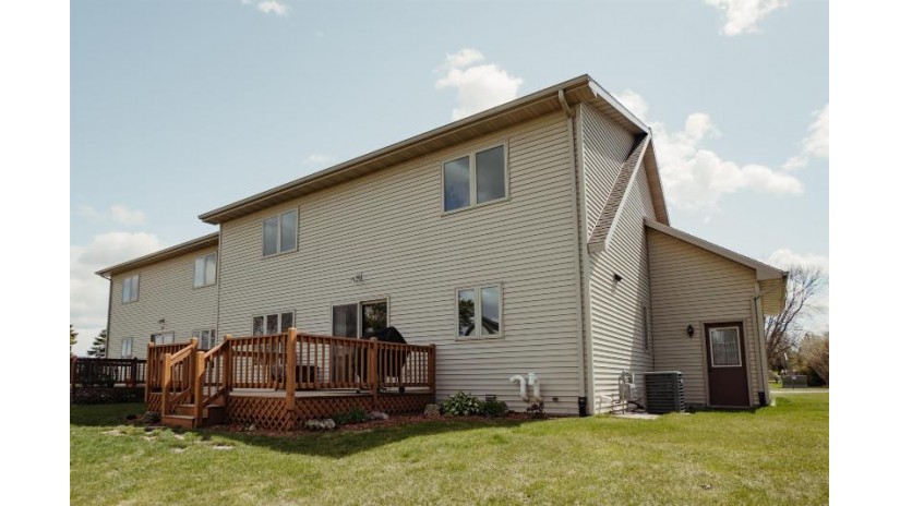 1324 Jordan Avenue New Holstein, WI 53061 by Re/Max Heritage $249,900