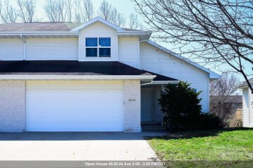 5325 Brookview Drive, Grand Chute, WI 54913