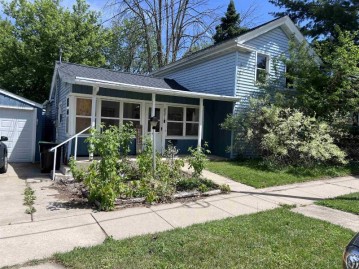 221 N Mill Street, Waupun, WI 53963