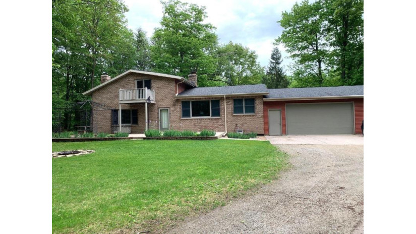 W5562 Navarino Road Navarino, WI 54170 by O'Connor Realty Group $650,000