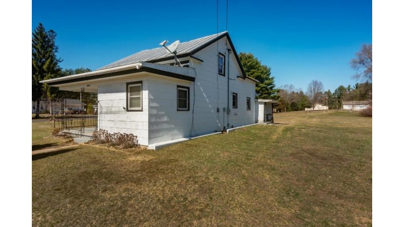 W4946 County Road J Harris, WI 53964 by Gaatz Real Estate - nicole@gaatzrealestate.com $179,900