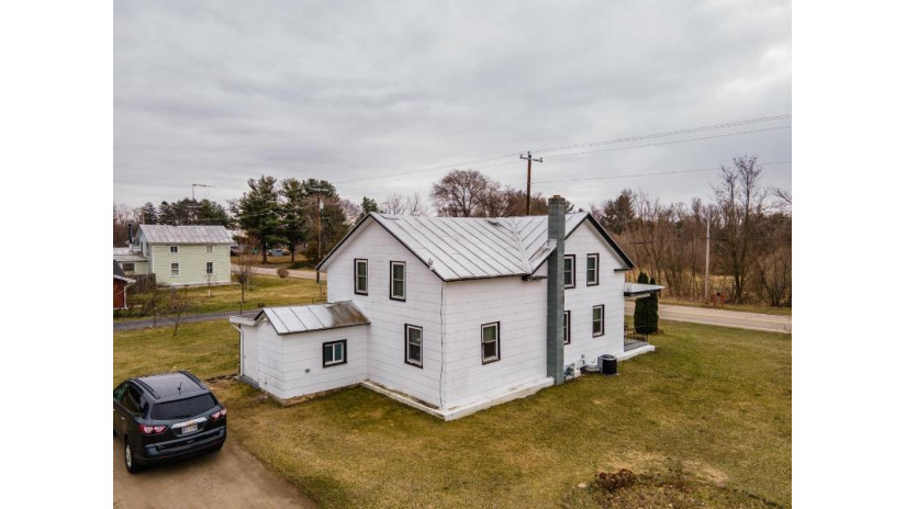 W4946 County Road J Harris, WI 53964 by Gaatz Real Estate - nicole@gaatzrealestate.com $179,900