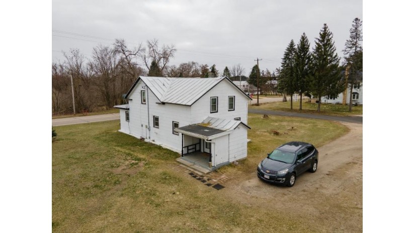 W4946 County Road J Harris, WI 53964 by Gaatz Real Estate - nicole@gaatzrealestate.com $179,900