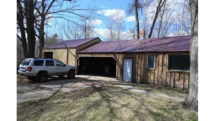 N1239 Wilber Road Navarino, WI 54107 by Keller Williams Green Bay - PREF: 920-655-8845 $395,000