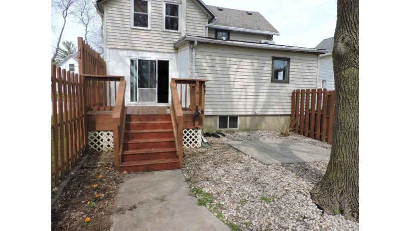 425 Rosendale Street Beaver Dam, WI 53916 by First Weber, Inc. $209,900