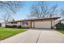 1189 Raleigh Street, Green Bay, WI 54304 by Shorewest Realtors $279,900