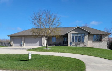 4857 Caledonia Drive, Scott, WI 54229-9762