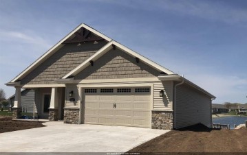 1365 Prairie Lake Circle, Fox Crossing, WI 54956