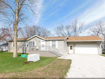 137 Sun N Surf Drive, Union, WI 54217