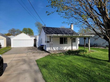 145 Plummer Avenue, Neenah, WI 54956