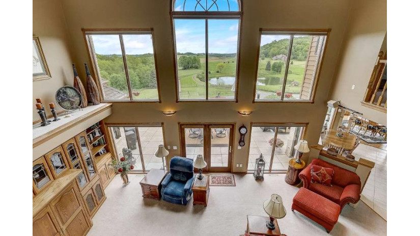 E6918 Ski Hill Road Reedsburg, WI 53959 by Restaino & Associates Era Powered - Pref: 608-225-9626 $1,899,000