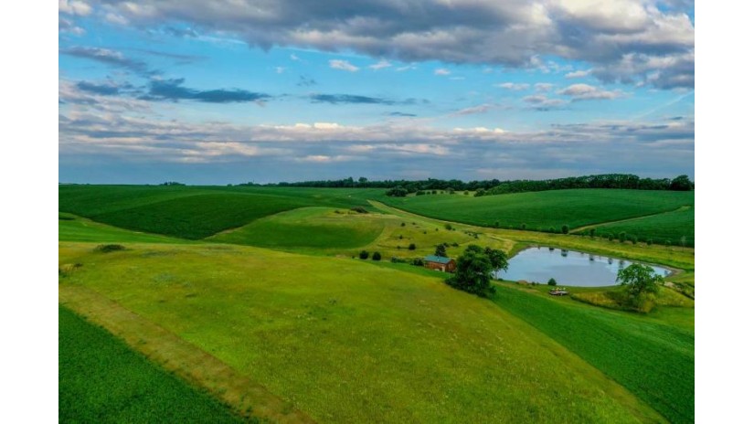 494 +/- ACRES County Road Dr Monroe, WI 53566 by First Weber Inc - HomeInfo@firstweber.com $24,700,000