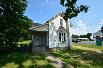 1101 S Sheldon Street, Richland Center, WI 53581