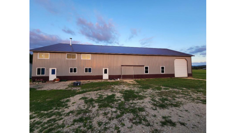 3403 Garner Lake Lane Richwood, WI 53518 by Driftless Area Llc - Pref: 608-588-5700 $415,000