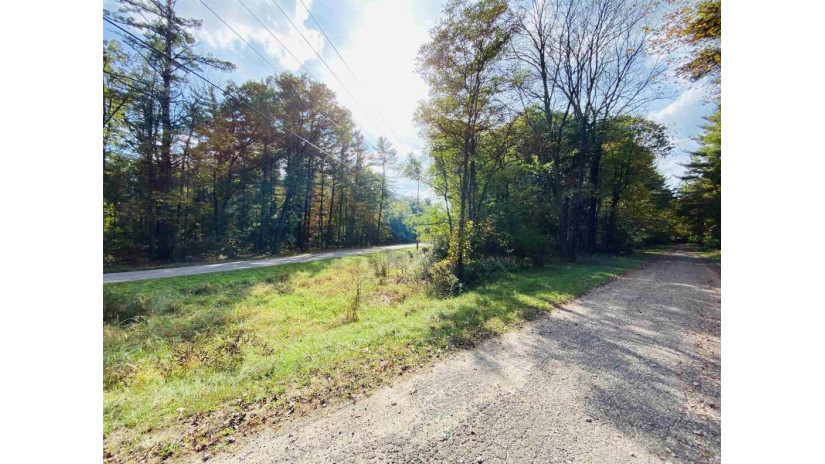 0.66 AC Xanadu Road Delton, WI 53940 by Re/Max Preferred - will@sellwd.com $44,500