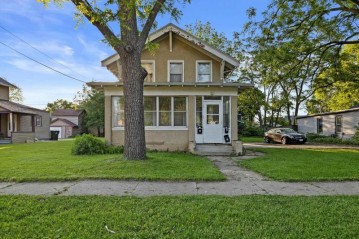 725 Vine Street, Beloit, WI 53511