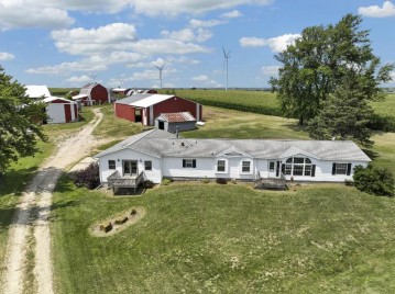 11329 Prairie Road, Seymour, WI 53530