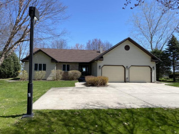 W5092 N Osprey Drive, Germantown, WI 53950