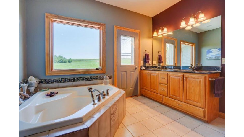 8040 Lueth Road Roxbury, WI 53583 by Bunbury & Assoc, Realtors $1,410,000