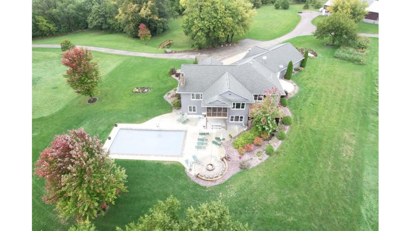 8040 Lueth Road Roxbury, WI 53583 by Bunbury & Assoc, Realtors $1,410,000