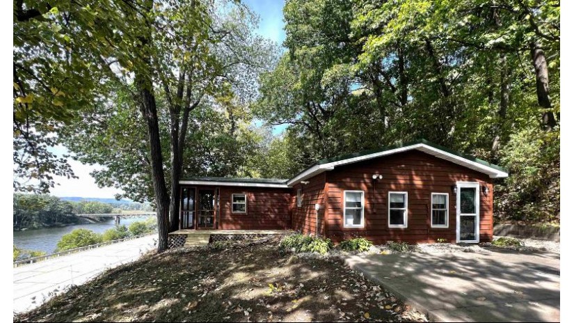 12202 Highway 35 Freeman, WI 54624 by Rush Creek Realty $335,000