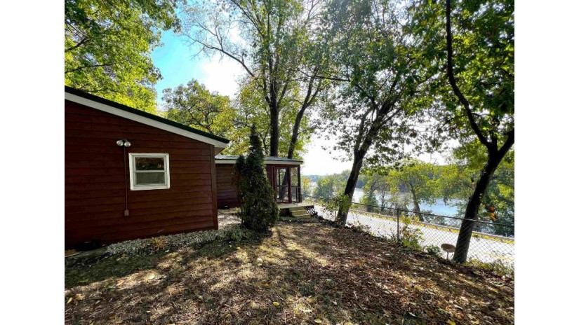 12202 Highway 35 Freeman, WI 54624 by Rush Creek Realty $335,000