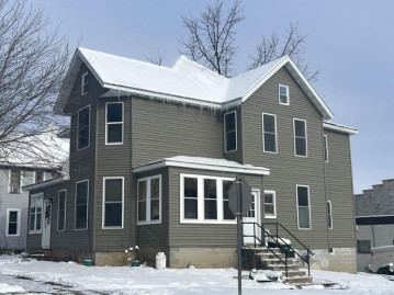 28 7th Avenue, New Glarus, WI 53574